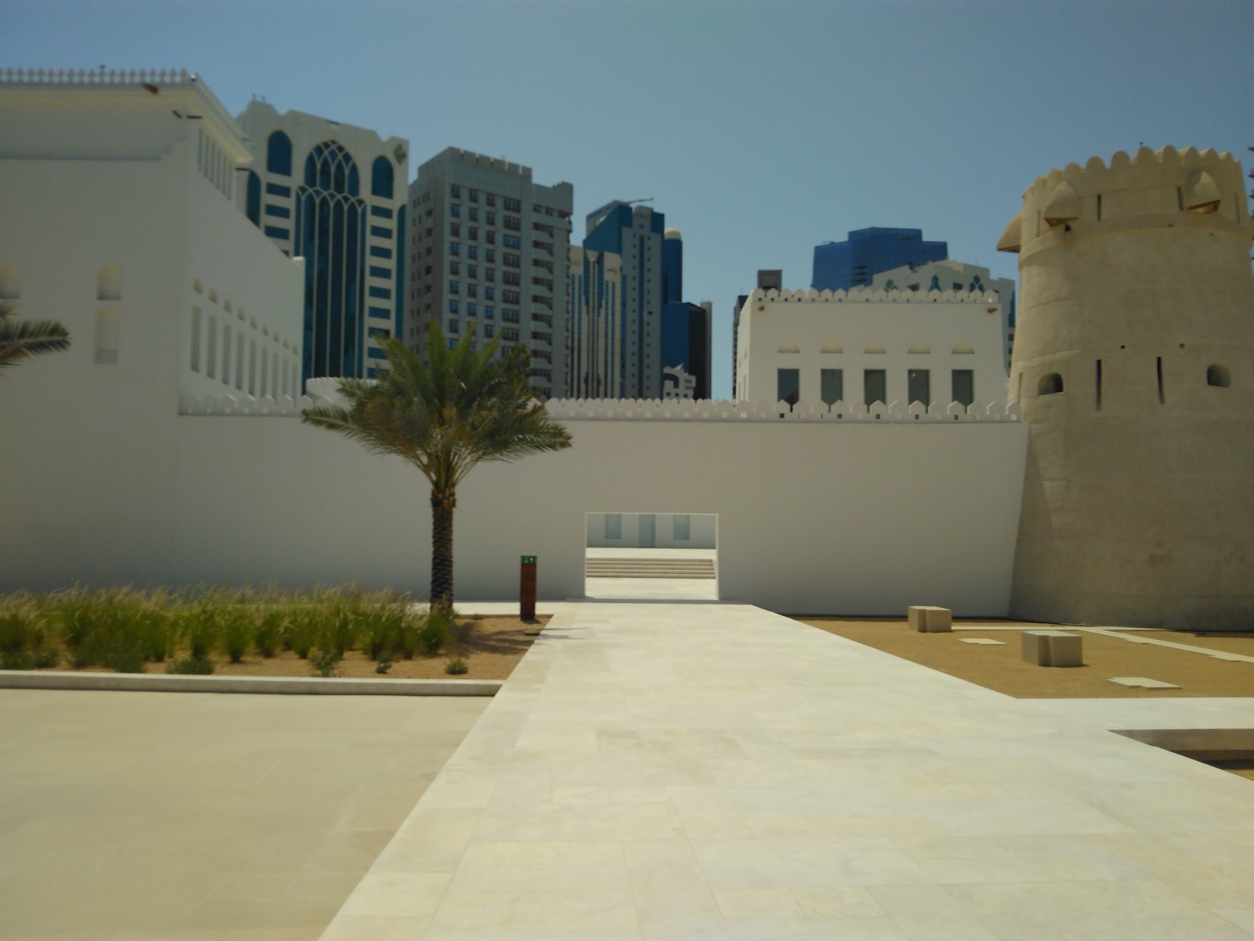 White fort tower detail at Qasr Al Hosn